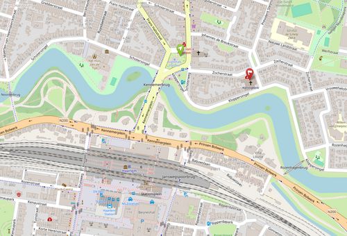 Geen flyer en daarom een screenshot van OpenStreetMap van Haarlem, met het Frans Halsplein en de Koningskerk aangegeven. 